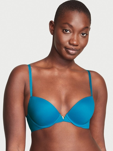 Bra for deep shop plunge