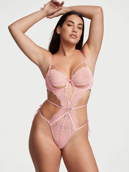 Sexy lingerie clearance near me