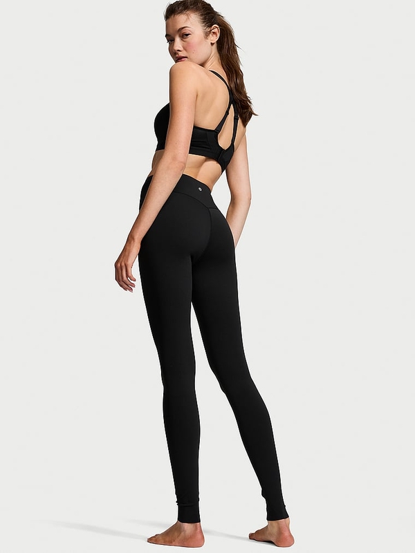 Buy Victorias Secret VS Elevate Light Compression Leggings online in Victoria s Secret United Arab Emirates