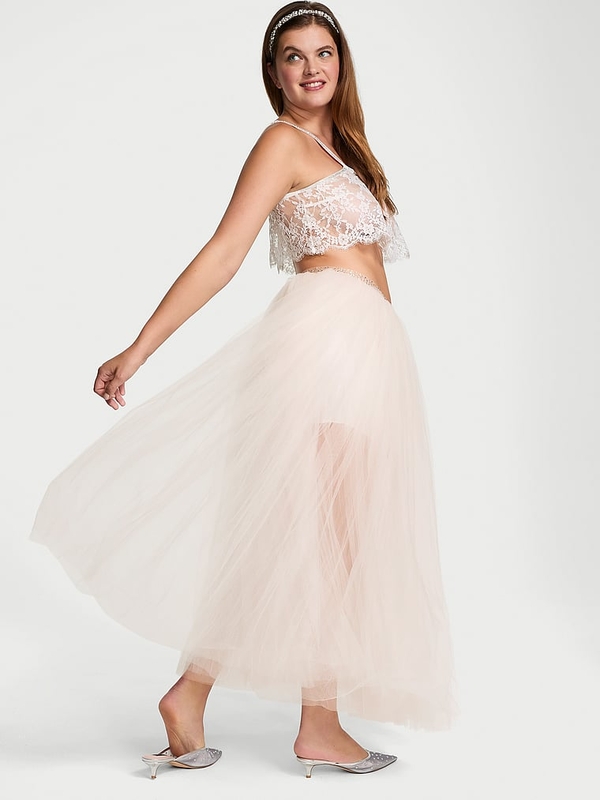 Long tulle skirt white hot sale
